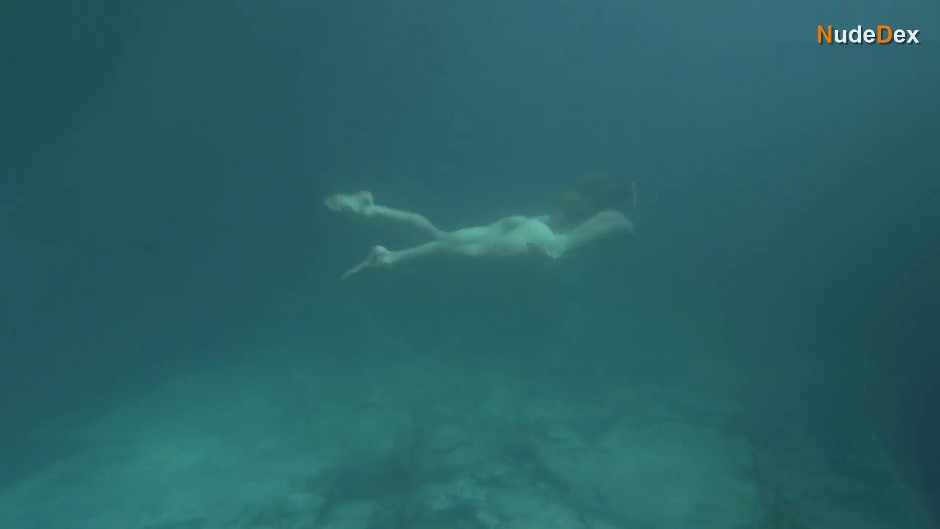 Carmen Simone Birk in In The Face Of Crime, photo 3