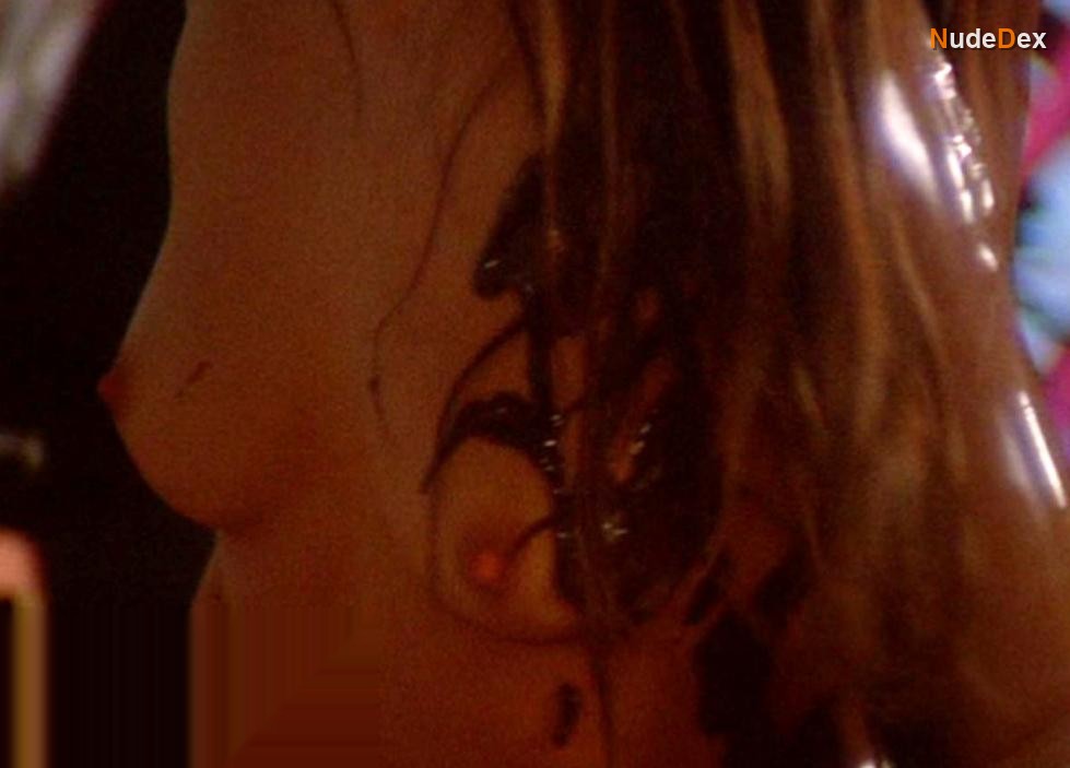 Carole Laure in Sweet Movie, photo 22