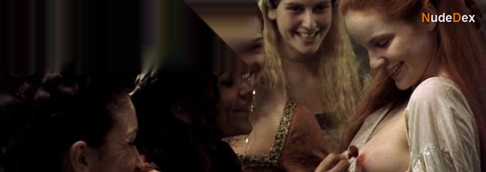 Carolina Bona in Mad Love, photo 1