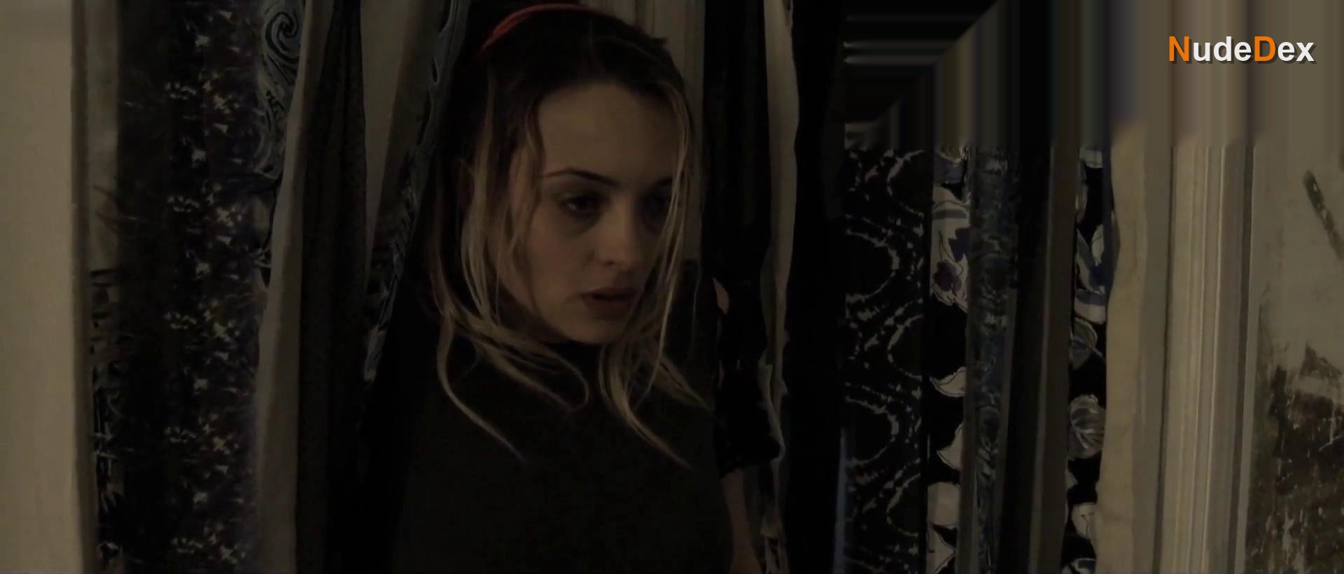 Carolina Crescentini in Henry, photo 2