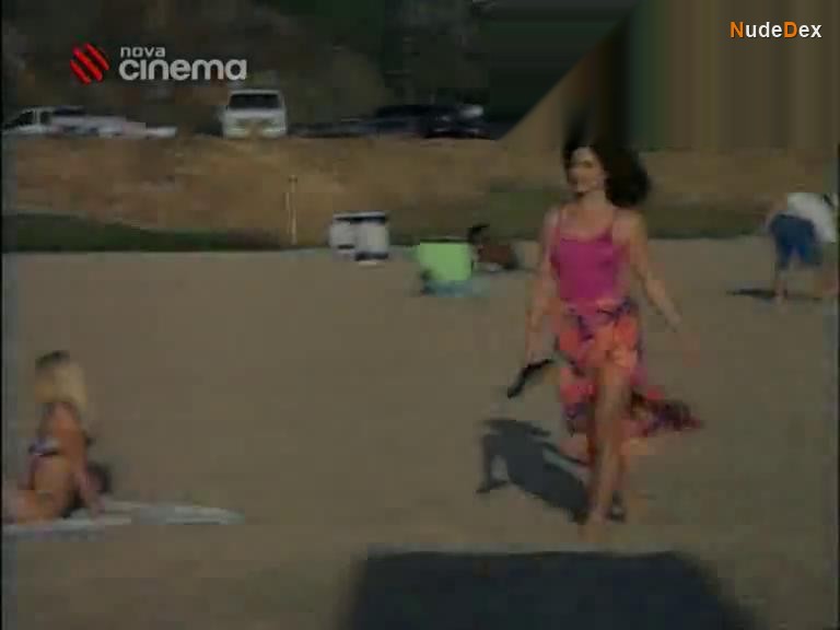 Carrie-anne Moss in Baywatch, photo 8