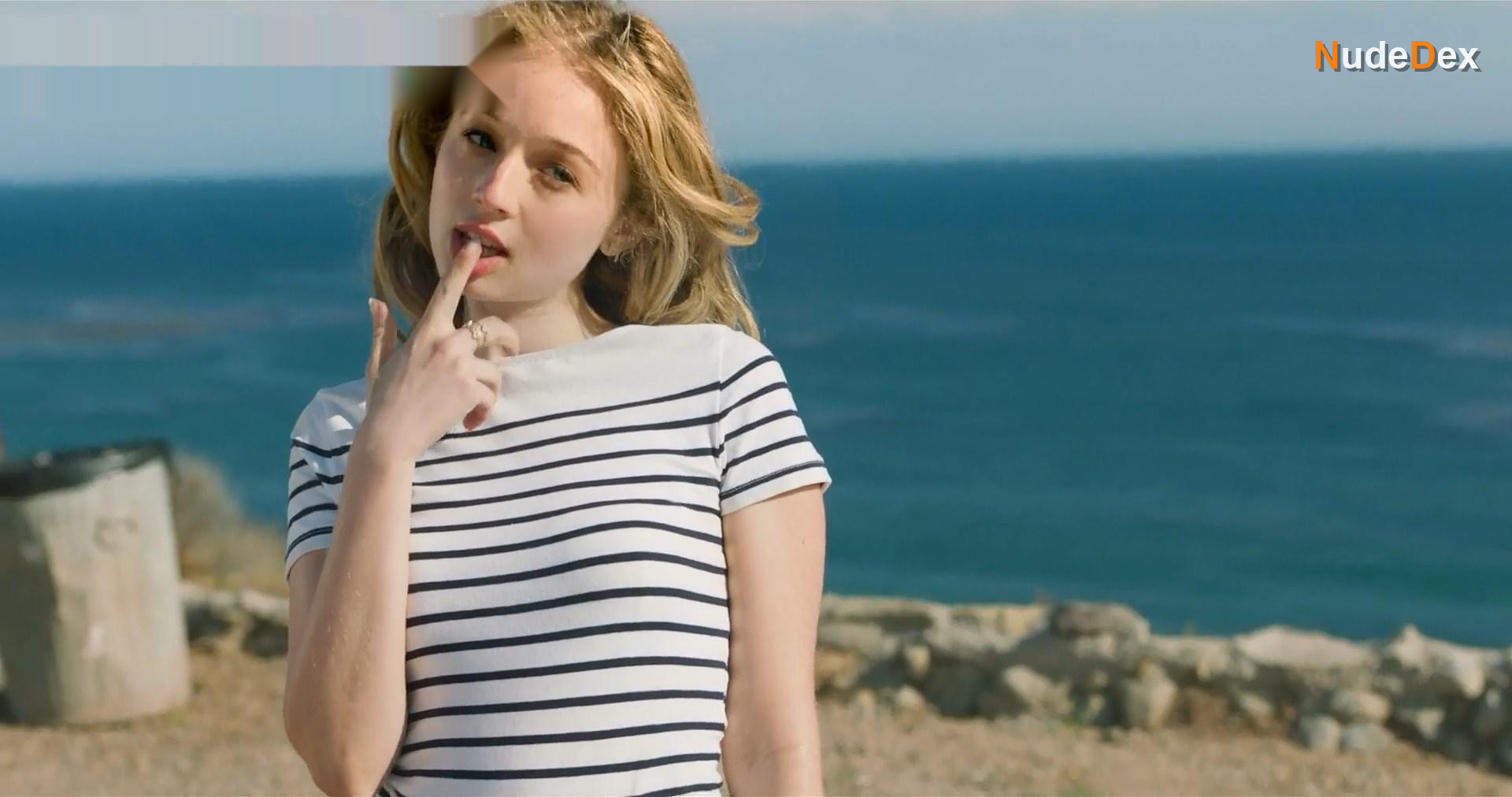 Carson Meyer in Spf 18, photo 27