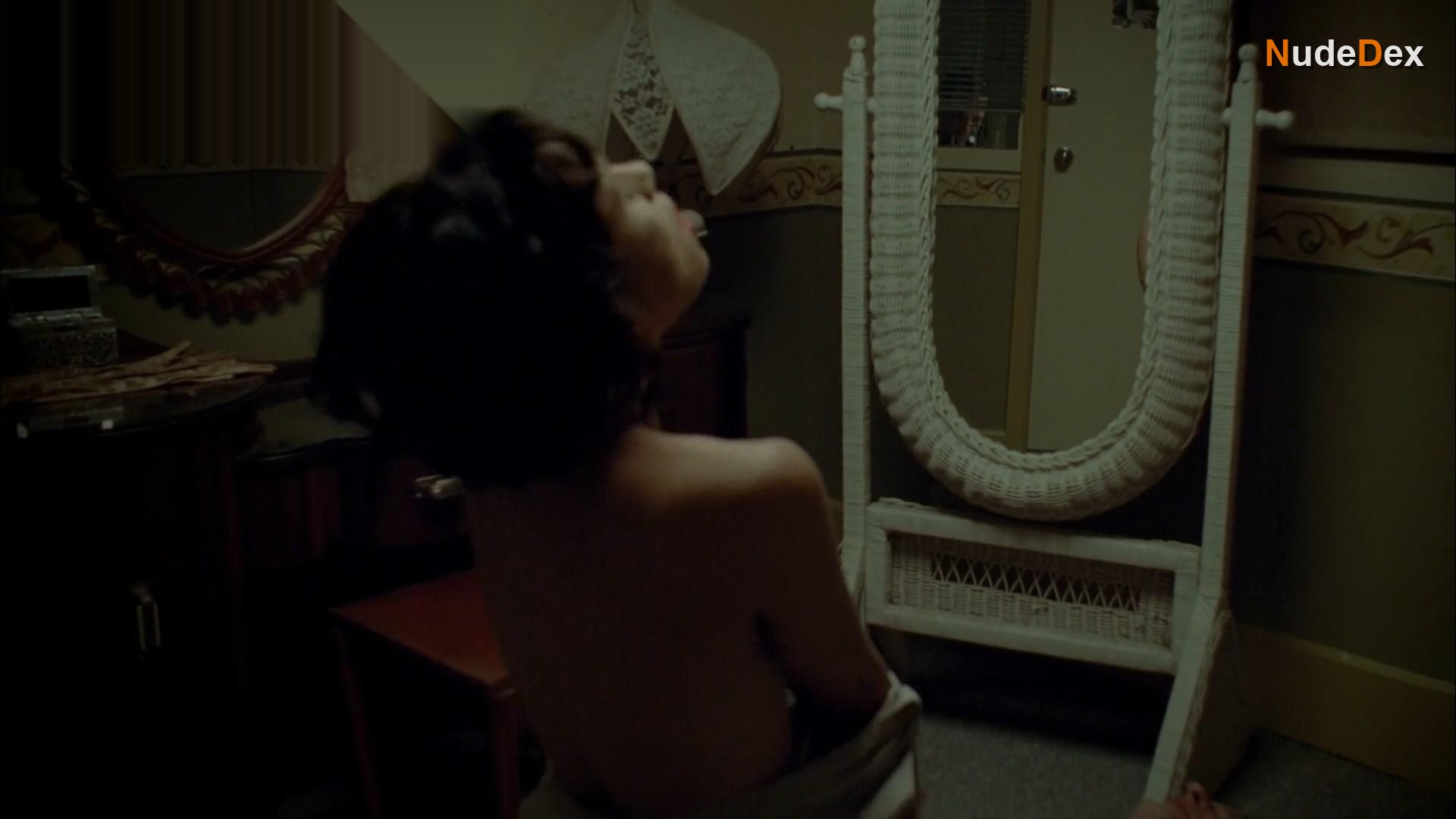 Cassandra Swaby in Bedlam, photo 15