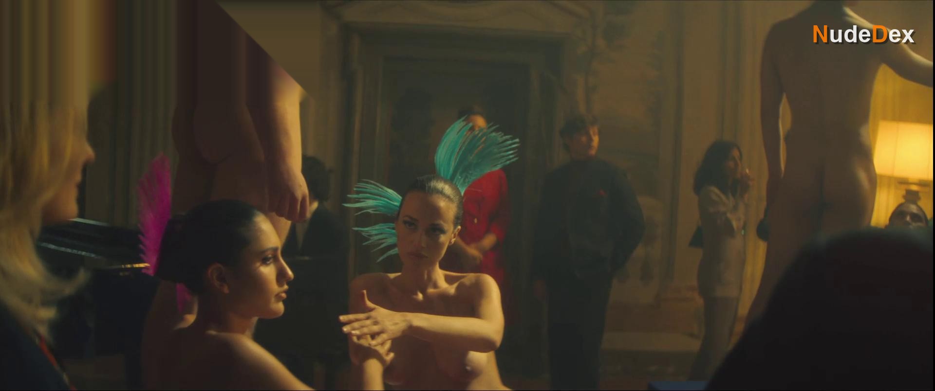 Caterina Rossi in Mrs Playmen, photo 4