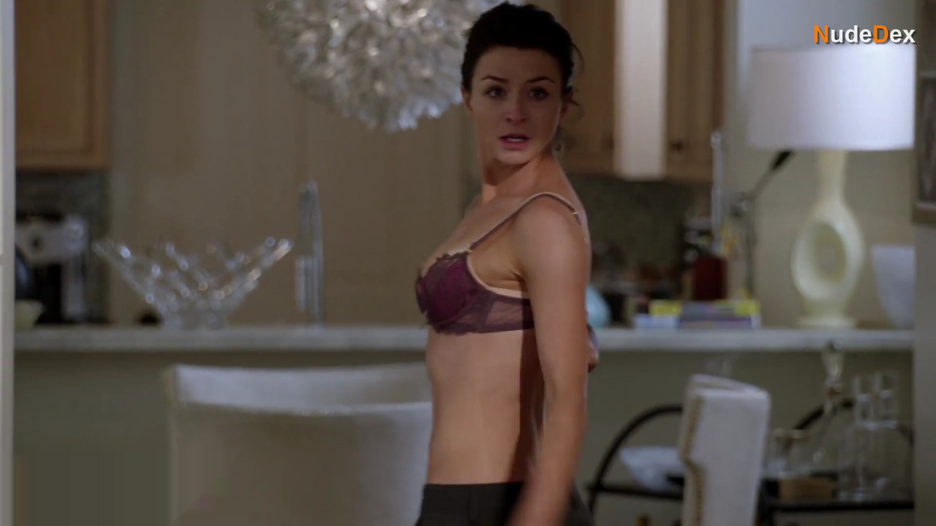 Caterina Scorsone in Private Practice, photo 4