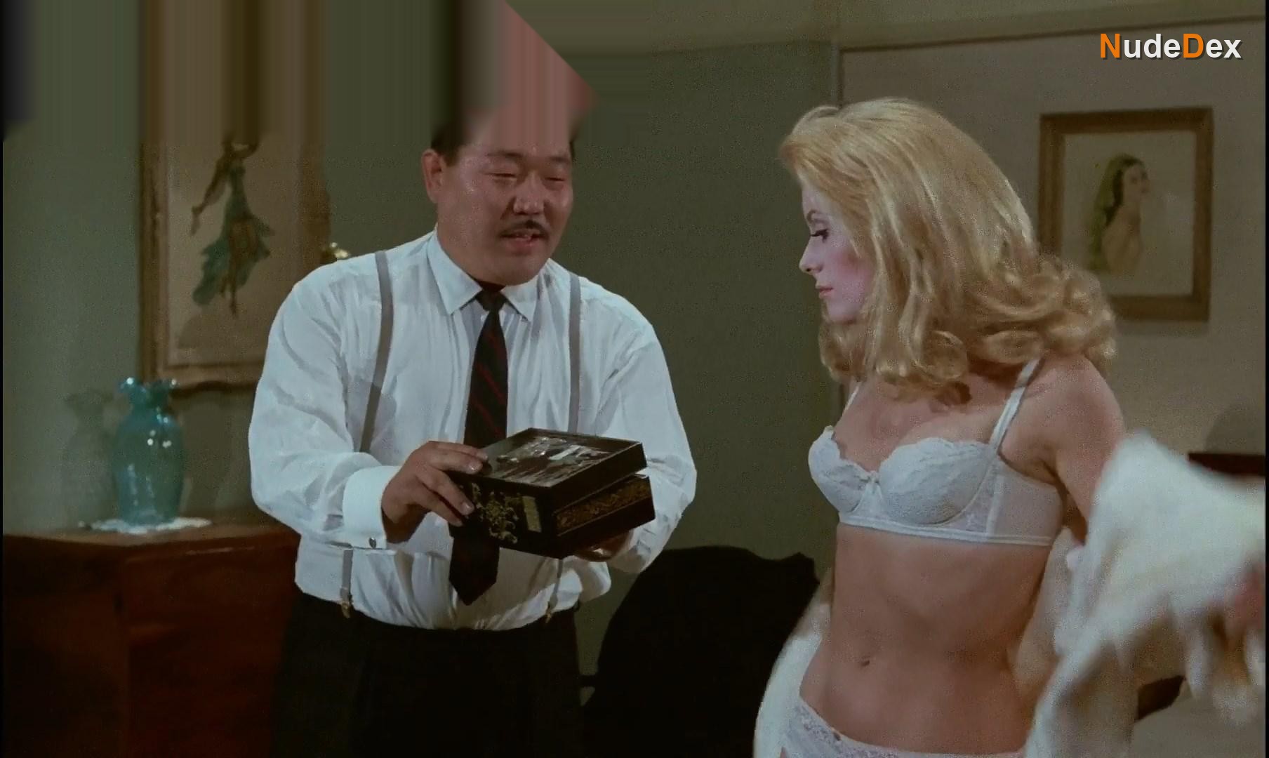 Belle De Jour in Belle De Jour, photo 14