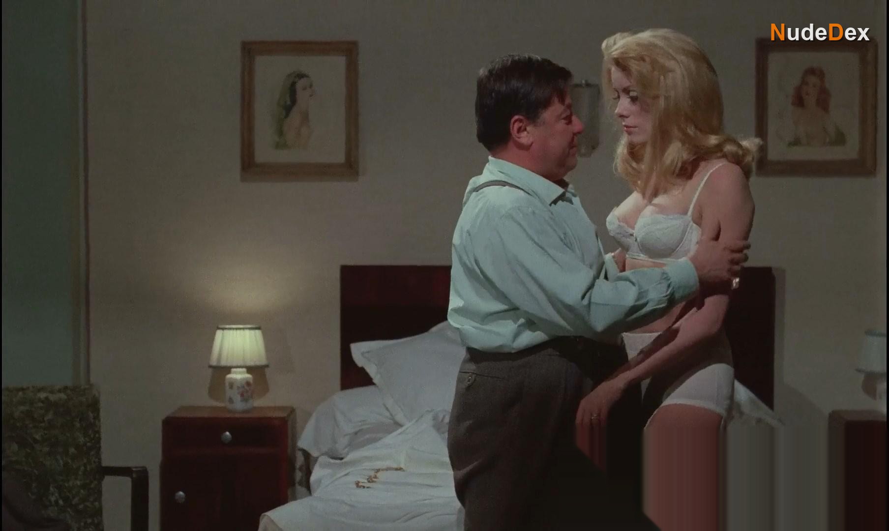 Belle De Jour in Belle De Jour, photo 17