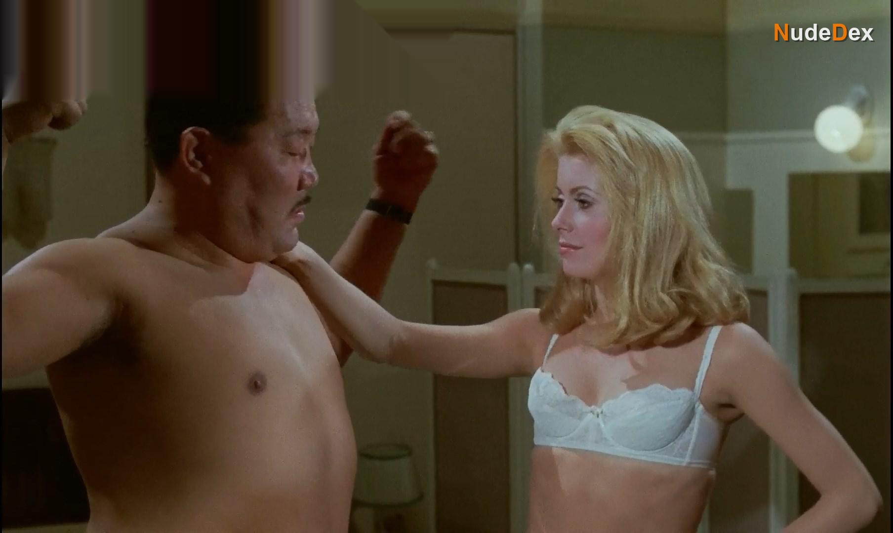 Belle De Jour in Belle De Jour, photo 25