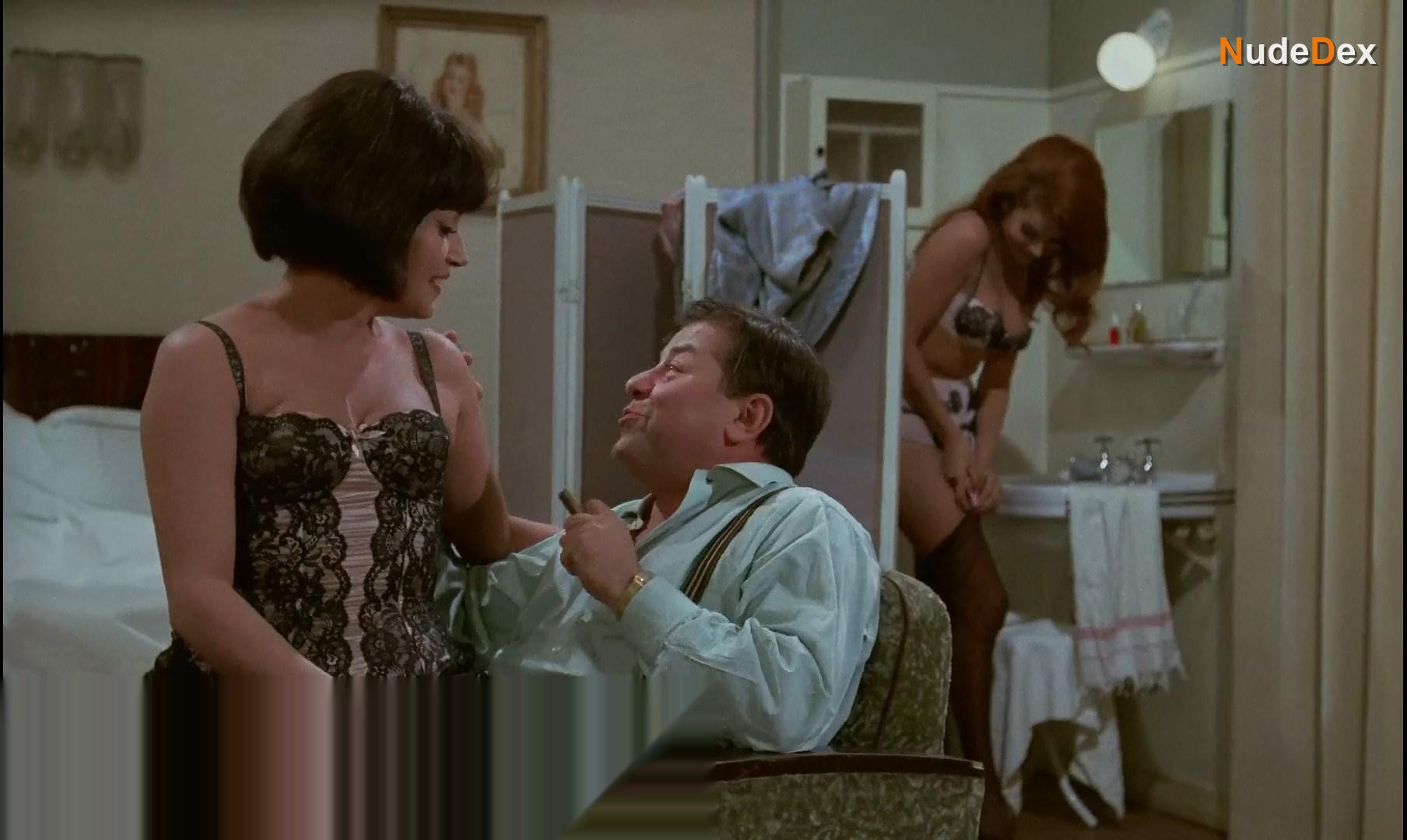 Belle De Jour in Belle De Jour, photo 31