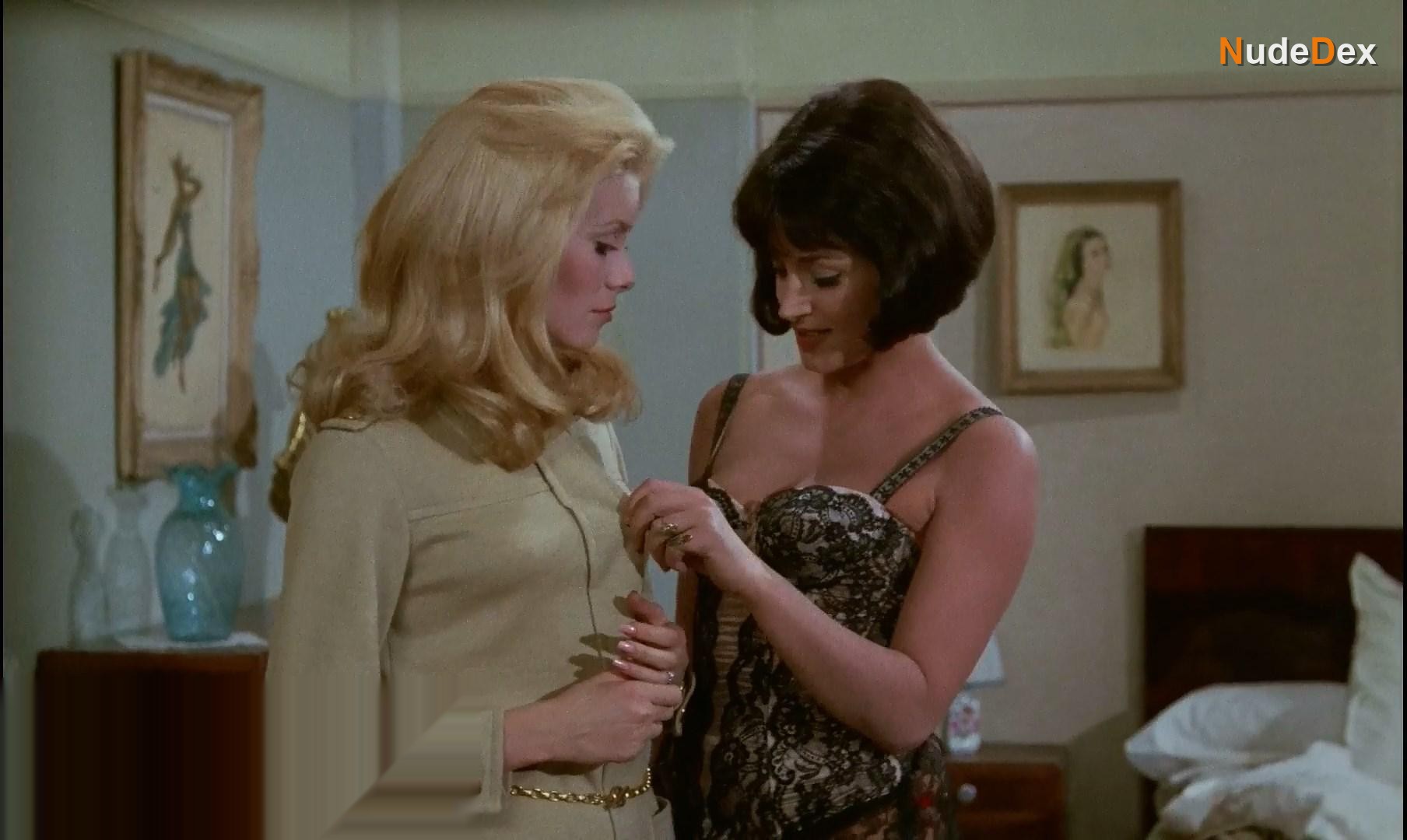 Belle De Jour in Belle De Jour, photo 32