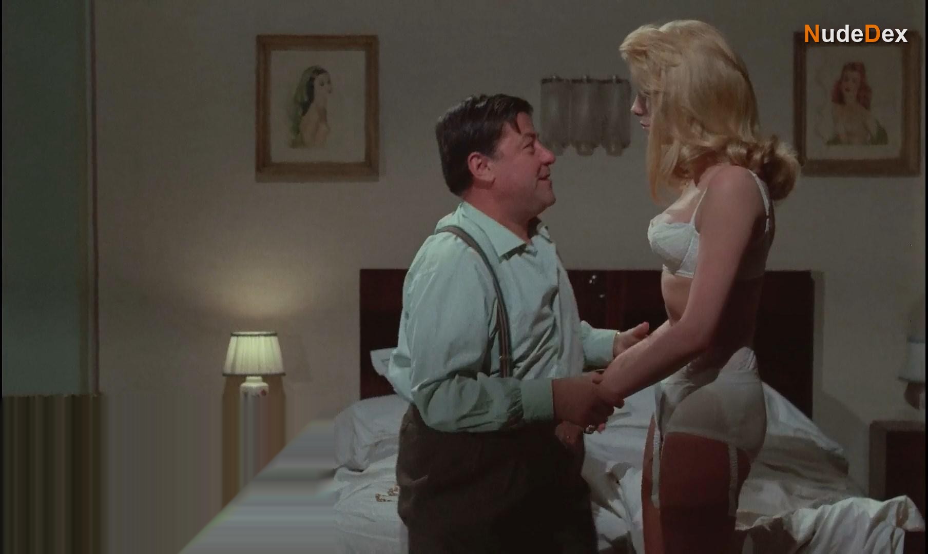 Belle De Jour in Belle De Jour, photo 34