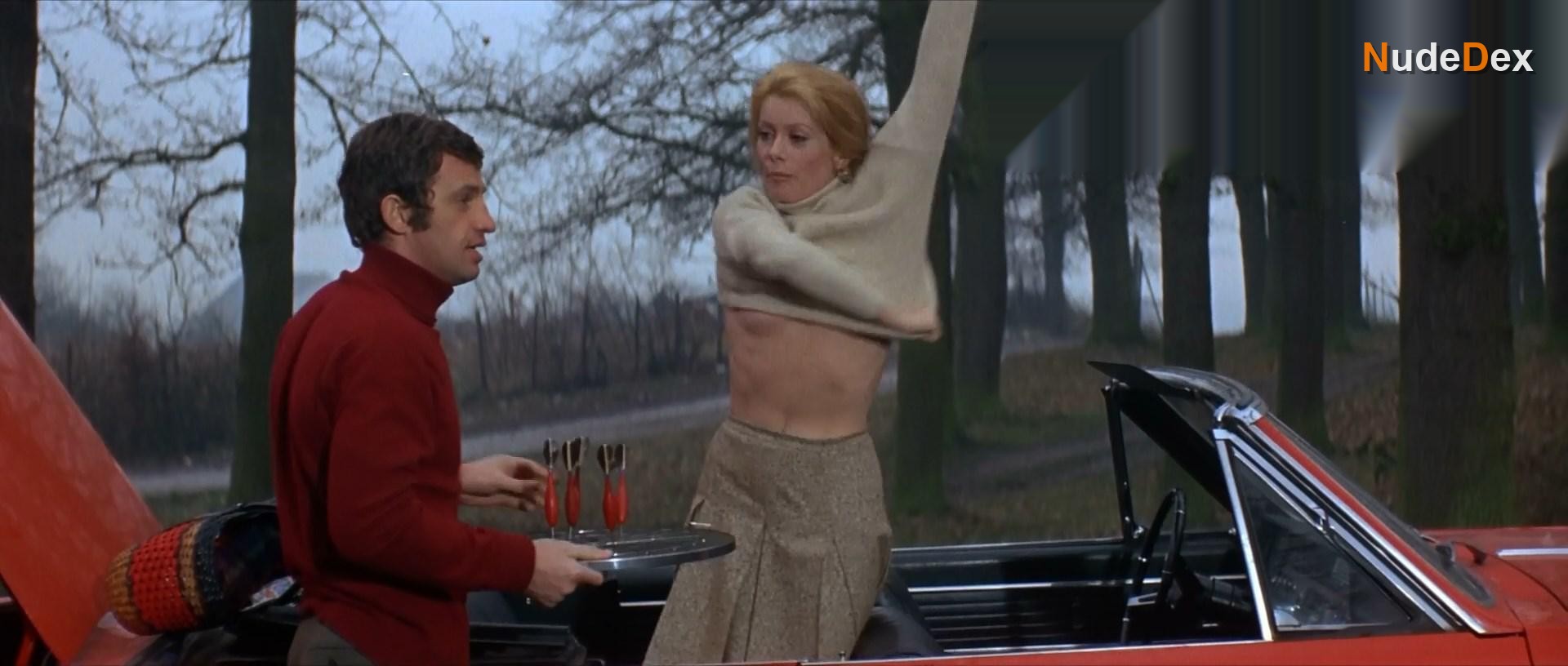 Catherine Deneuve in Mississippi Mermaid, photo 8