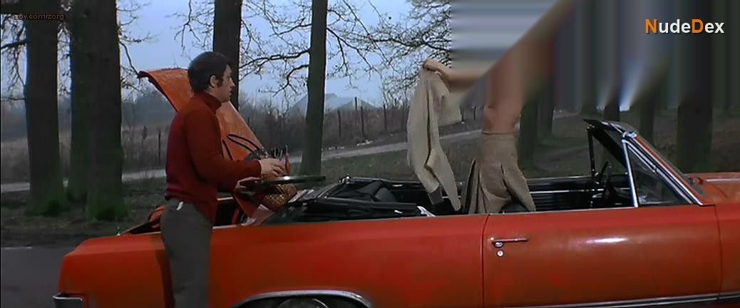 Catherine Deneuve in Mississippi Mermaid, photo 13
