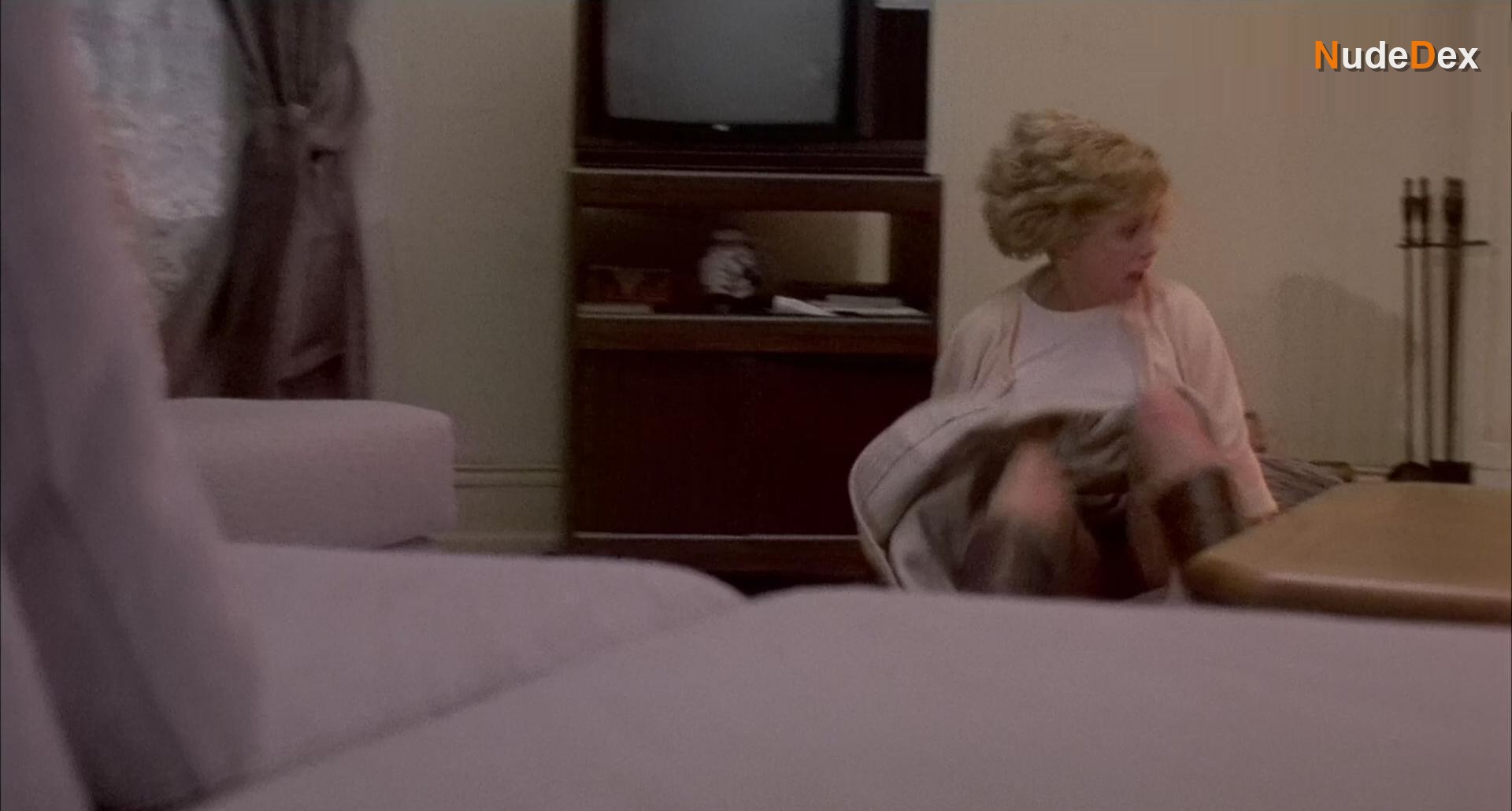 Catherine Hicks in Child's Play, photo 2