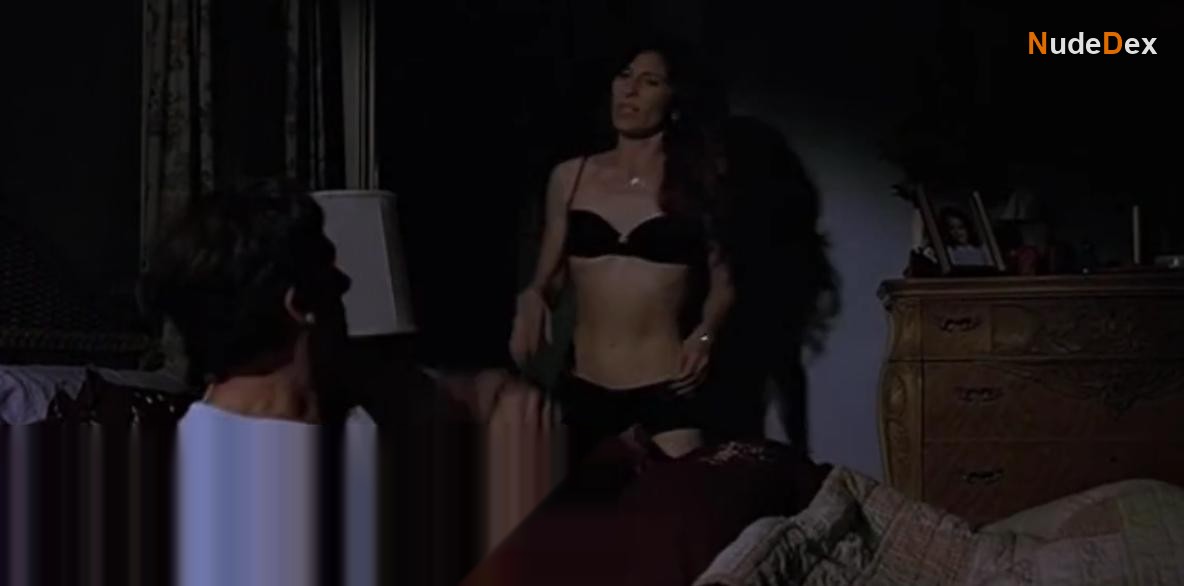 Catherine Keener in The 40-year-old Virgin, photo 2