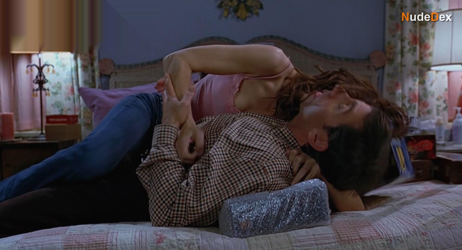 Catherine Keener in The 40-year-old Virgin, photo 11