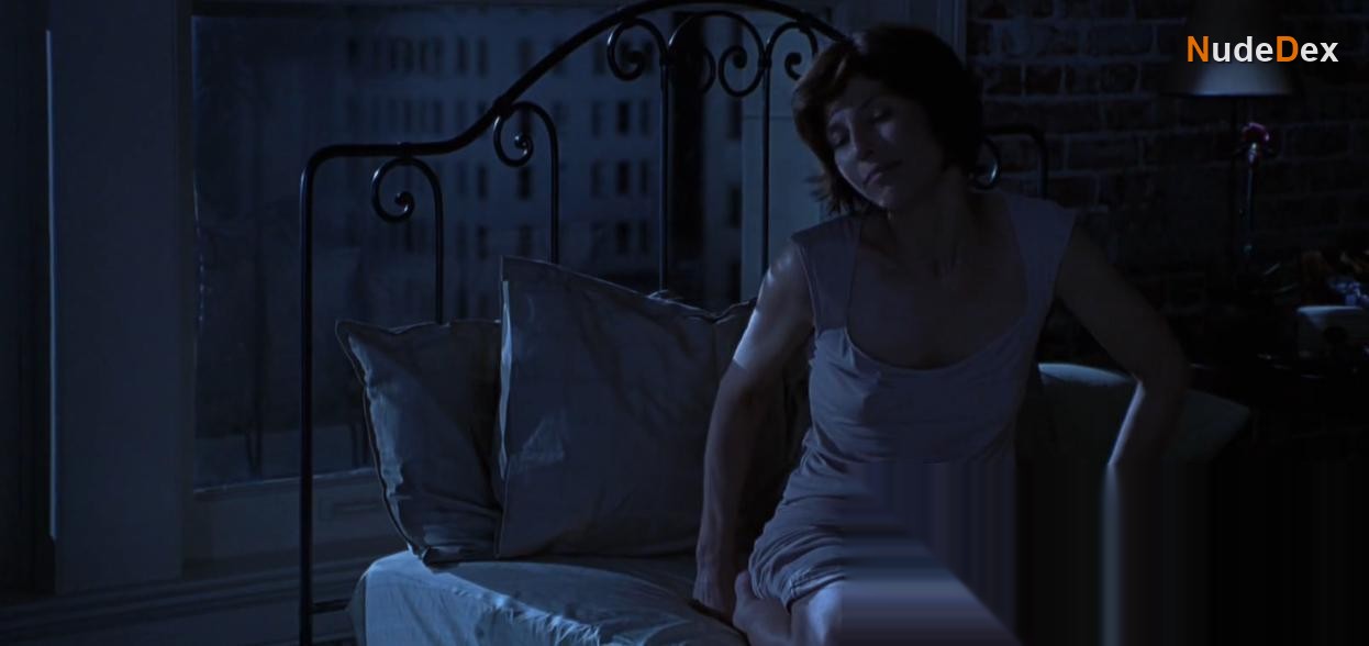 Catherine Keener in Your Friends And Neighbors, photo 1