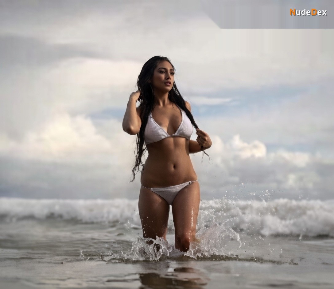 Celine Evangelista in Jenglot Pantai Selatan, photo 12