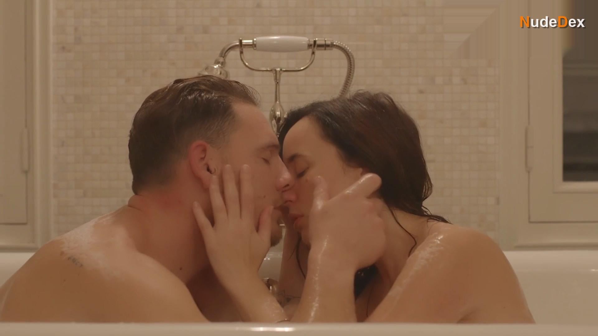 Celine Pujol in Le Souffle De La Nuit, photo 4