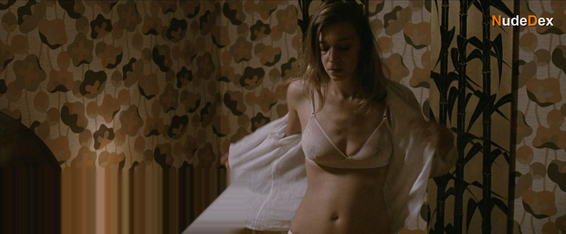 Celine Sallette in The Connection, photo 6