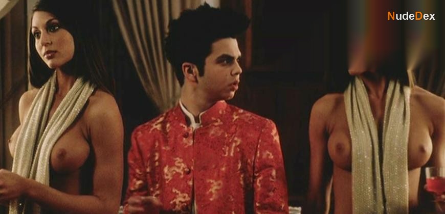 Cerina Vincent in Not Another Teen Movie, photo 12