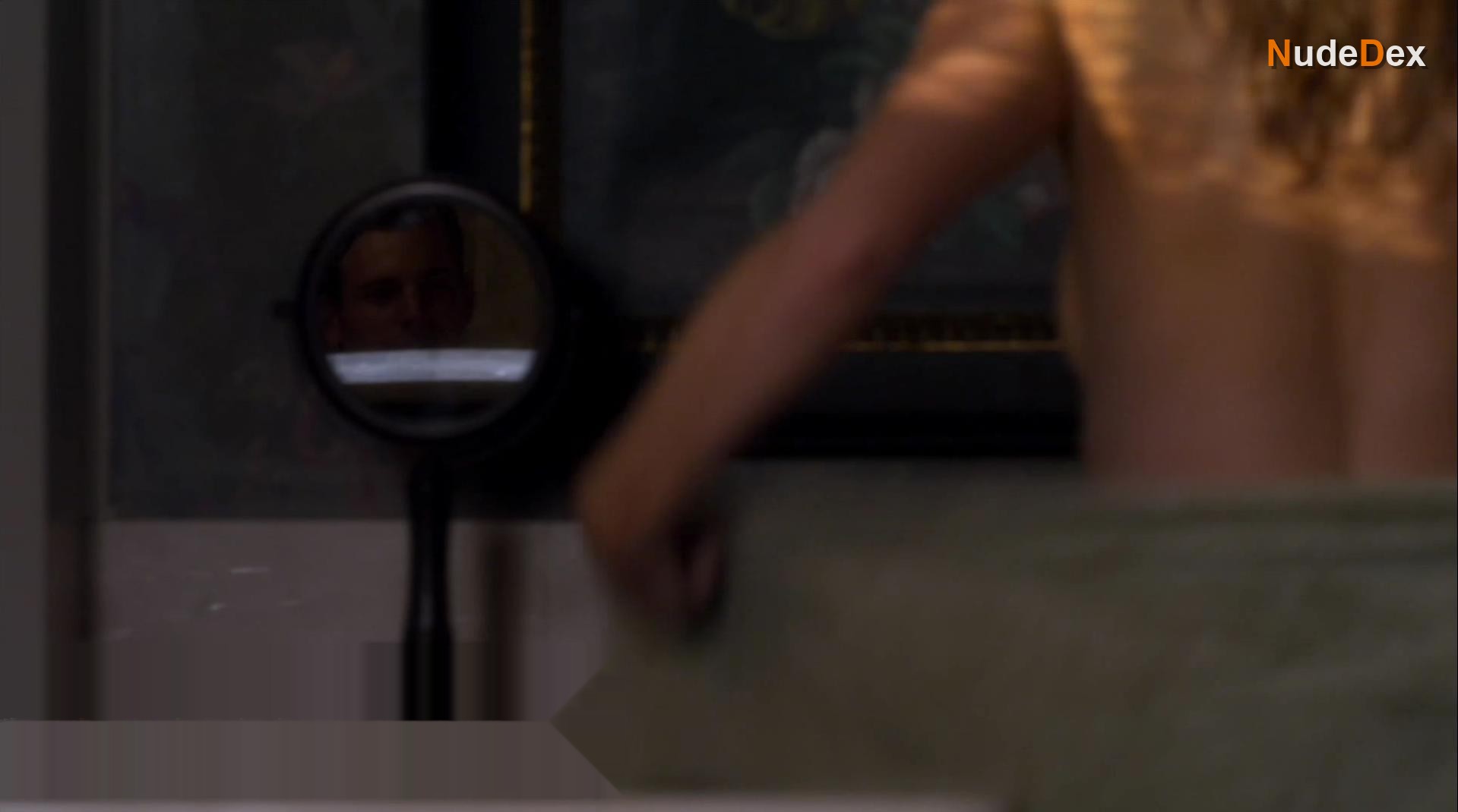 Chandra West in The Gates, photo 4