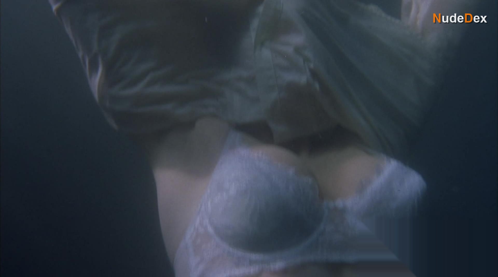 Chandra West in Water's Edge, photo 7