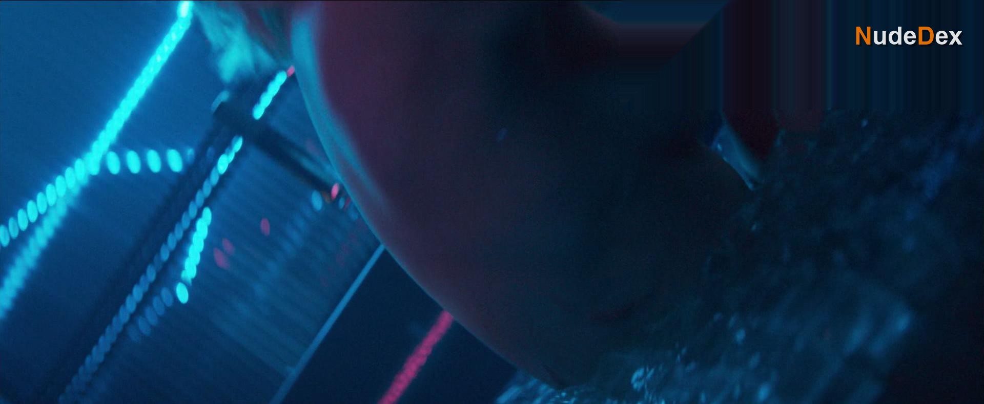 Atomic Blonde in Atomic Blonde, photo 1