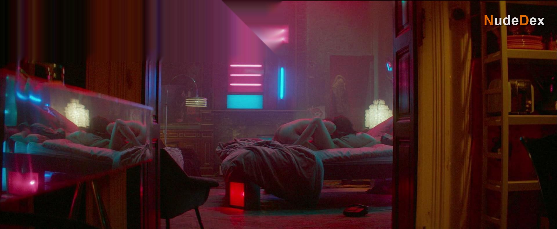 Atomic Blonde in Atomic Blonde, photo 16