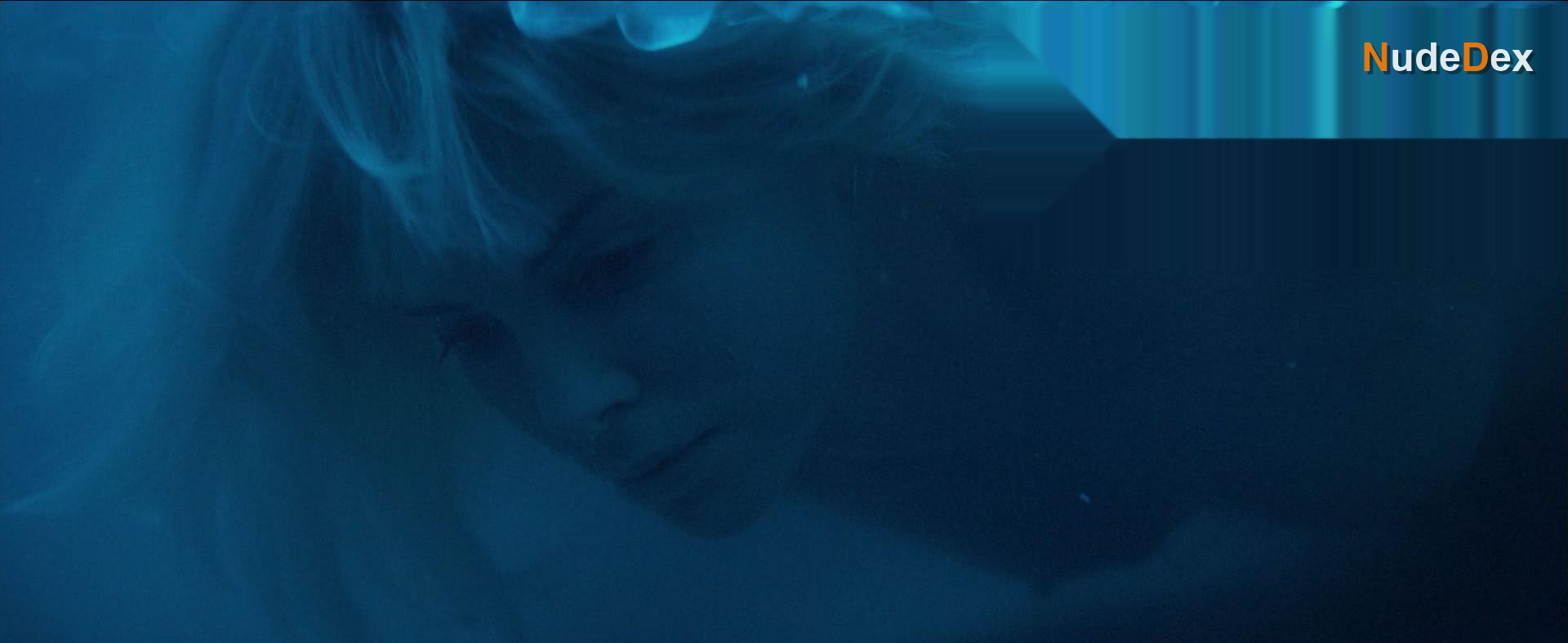 Atomic Blonde in Atomic Blonde, photo 25