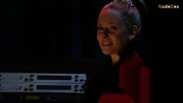 Charlotte Arnold in Degrassi: The Next Generation, photo 10