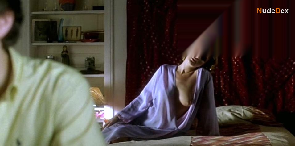 Charlotte Becquin in Bienvenue Chez Les Rozes, photo 2