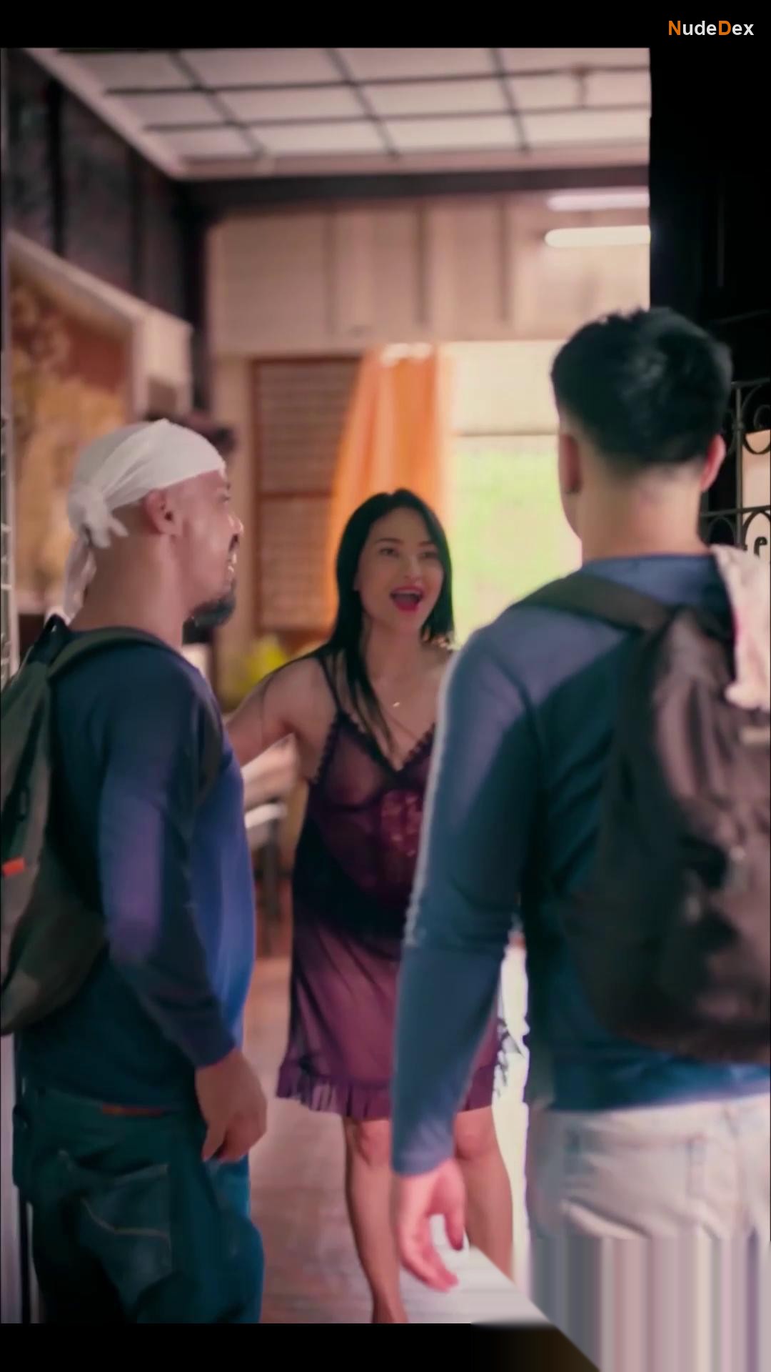 Charlotte Espina in Dear Utol, photo 3