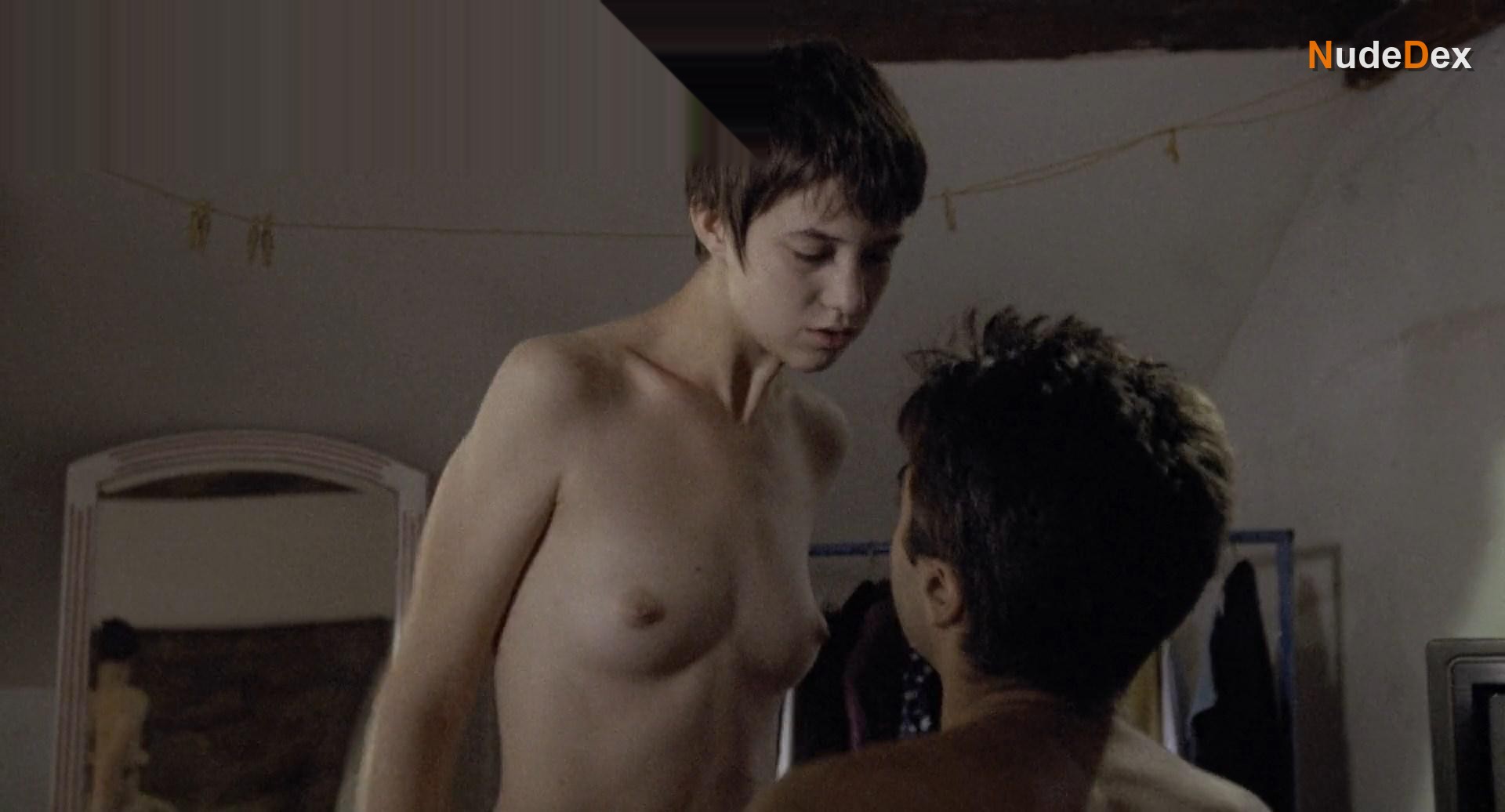 Charlotte Gainsbourg in Amoureuse, photo 19