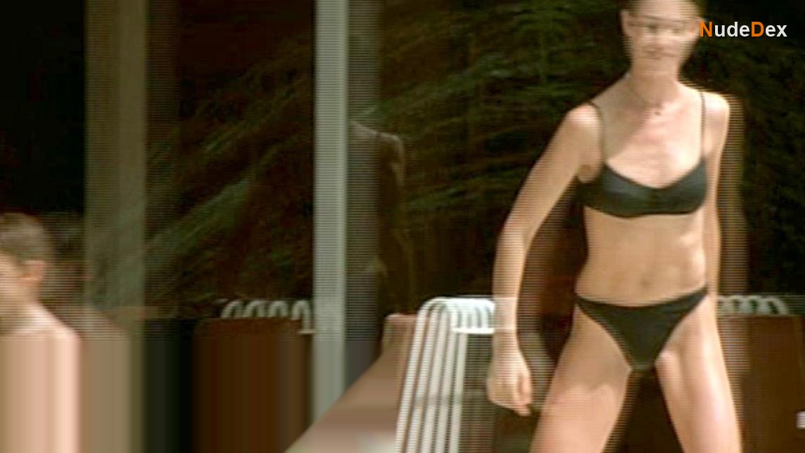 Charlotte Gainsbourg in Happily Ever After, photo 1