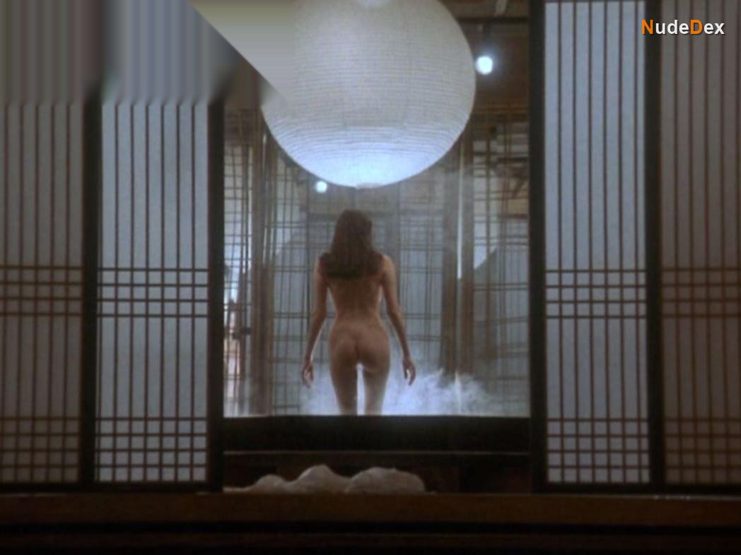 Charlotte Lewis in Storyville, photo 1