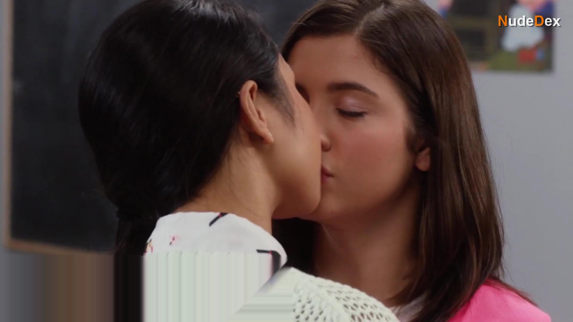Chelsea Clark in Degrassi Next Class, photo 6