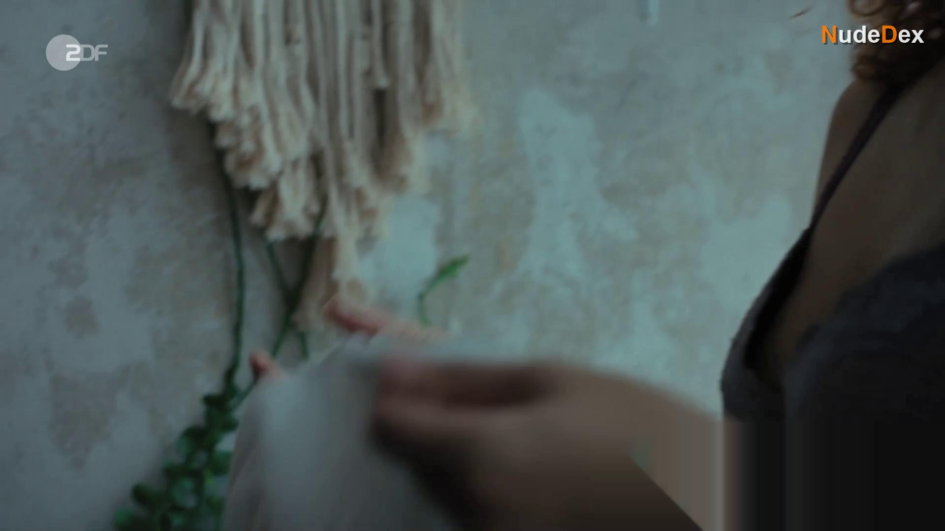 Chenoa North-harder in Thanks For Nothing, photo 6