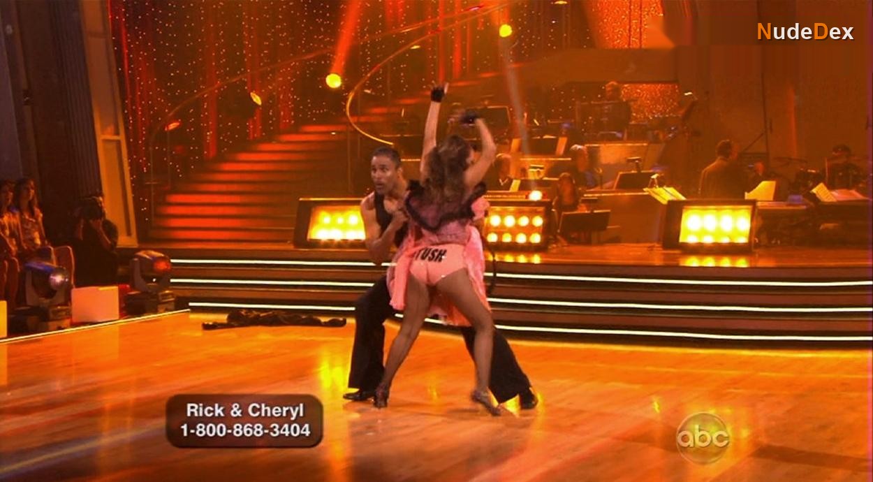 Cheryl Burke in Dancing With The Stars, photo 2