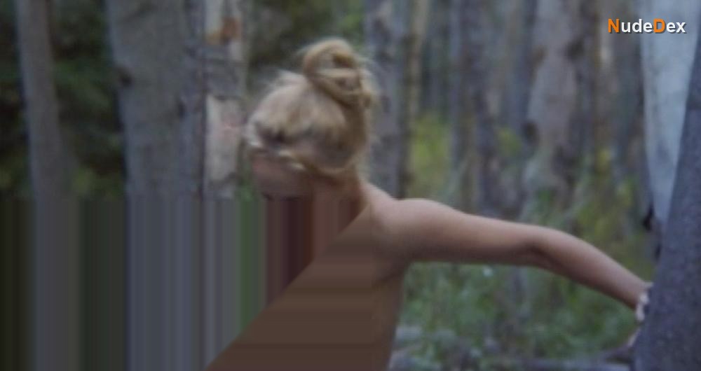 Cheryl Lyone in Run Bitch Run, photo 4