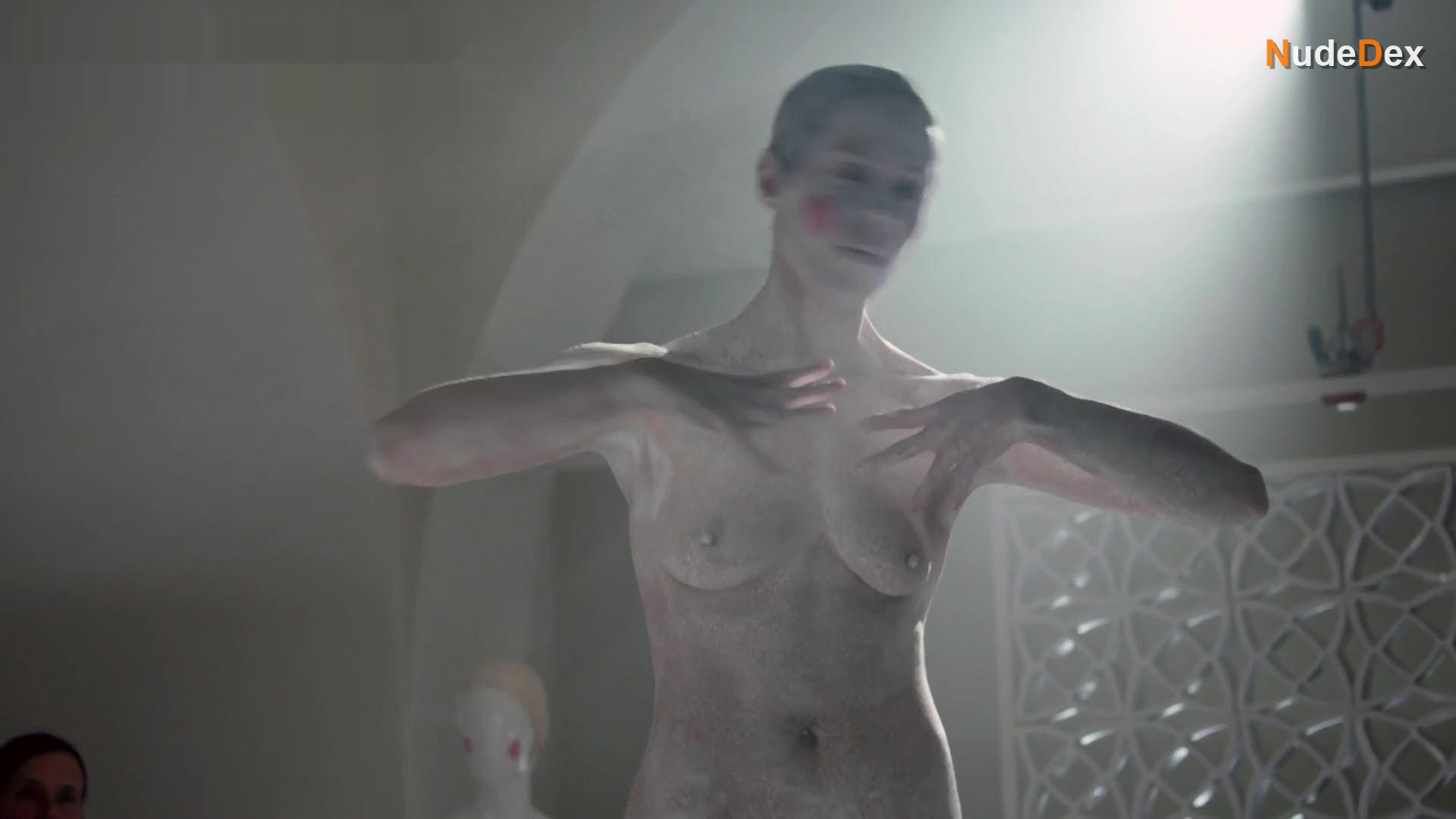 Chloe Benou in Dolls Of Dresden, photo 22