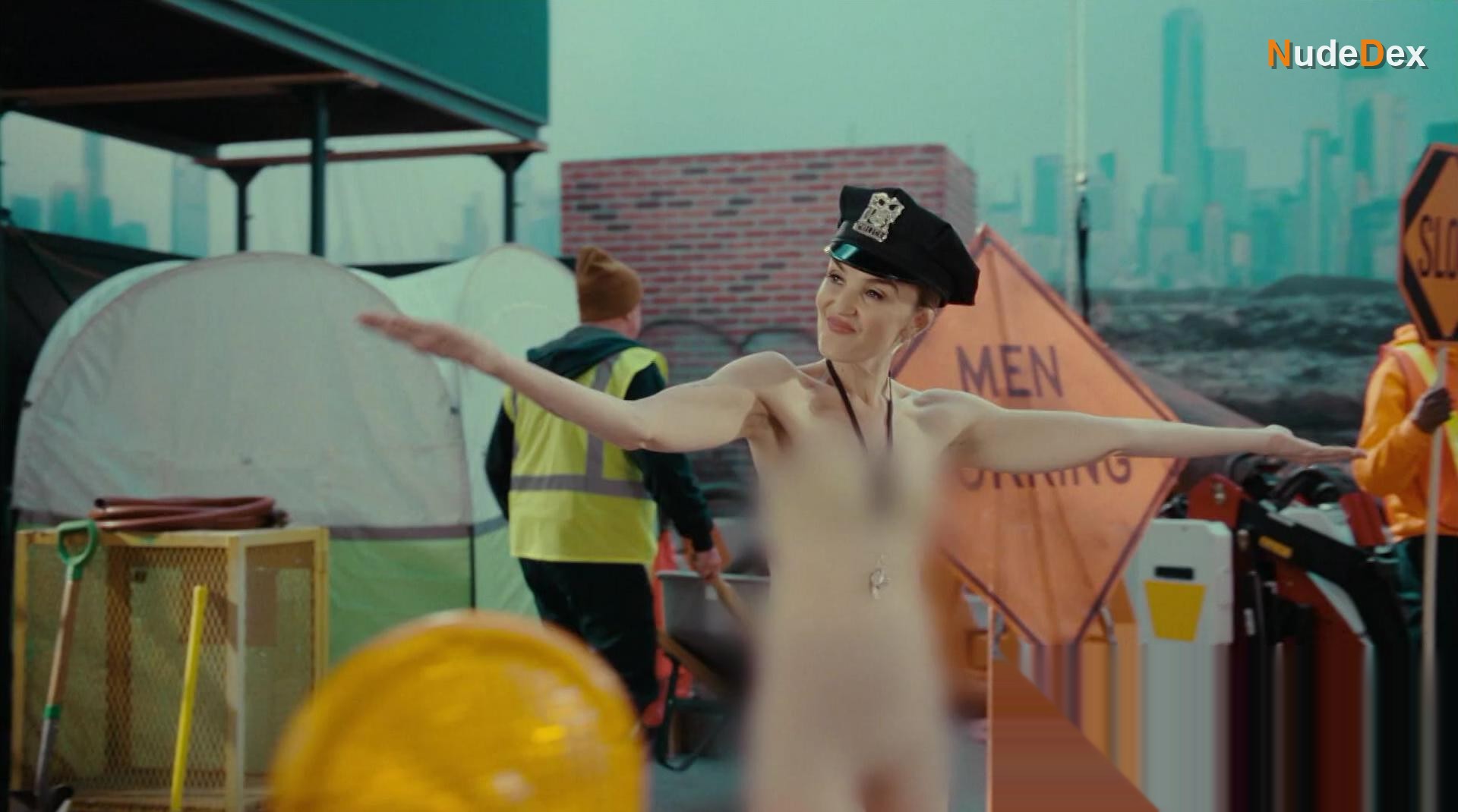 Chloe Fineman in Saturday Night Live, photo 5