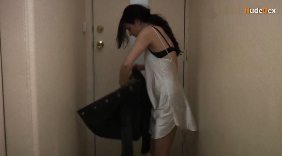 Chloe Gardner in The Joe Manifesto, photo 5