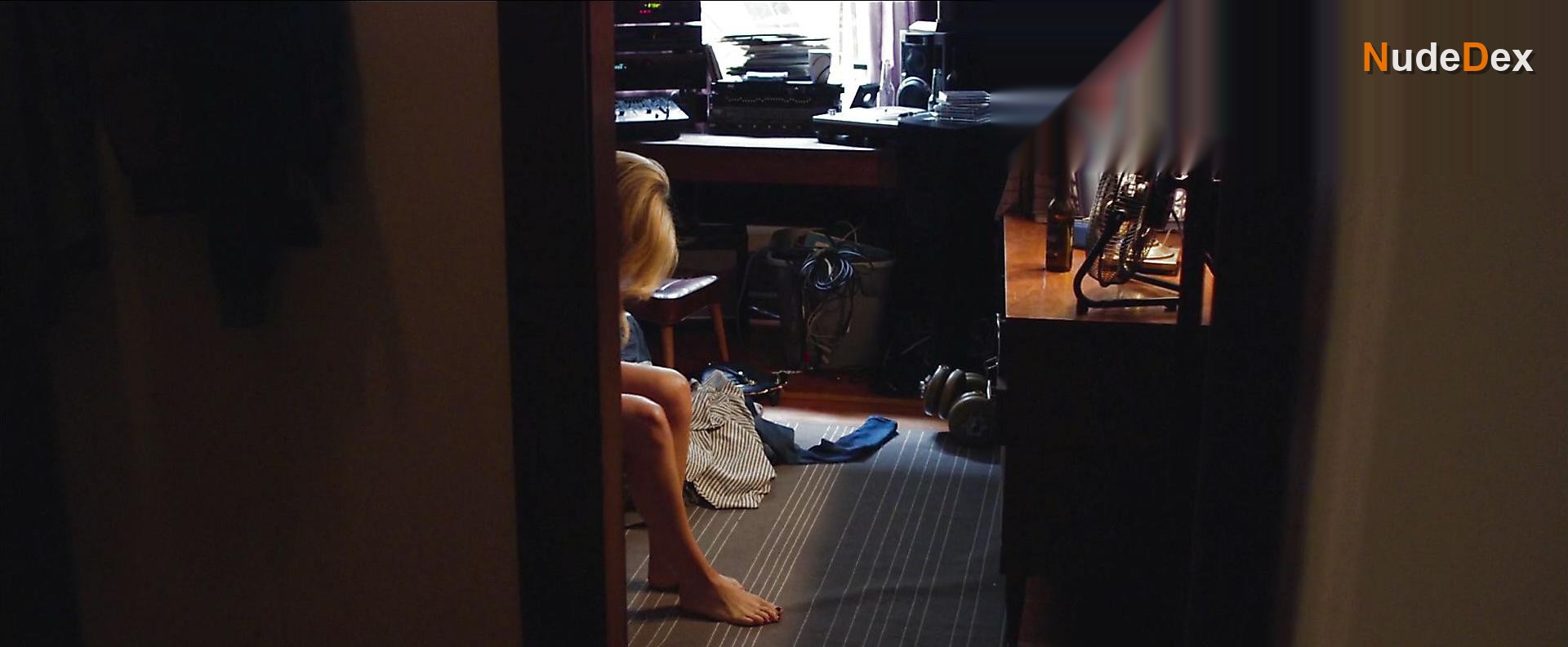 Chloe Grace Moretz in Brain On Fire, photo 4