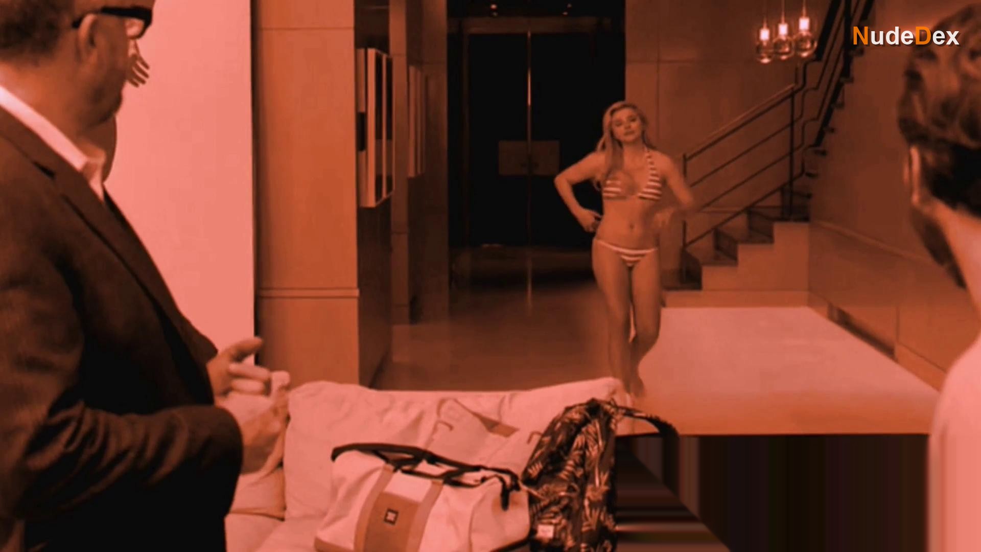 Chloe Grace Moretz in I Love You Daddy, photo 3