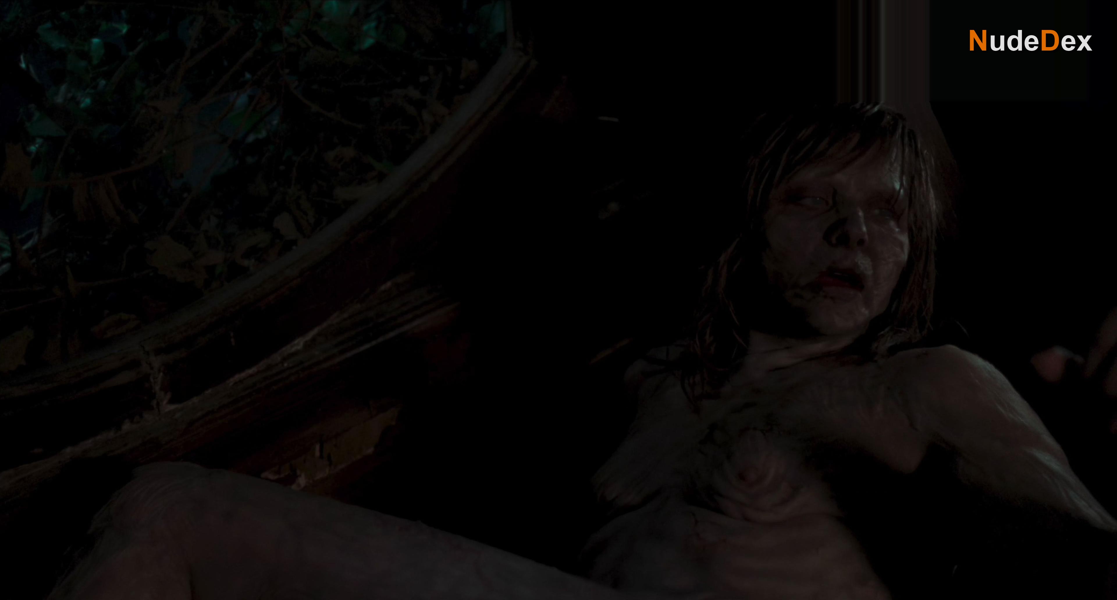Chloe Grace Moretz in Suspiria, photo 3
