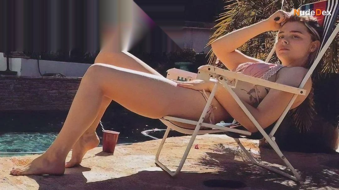 Chloe Grace Moretz in The Body Nation, photo 8