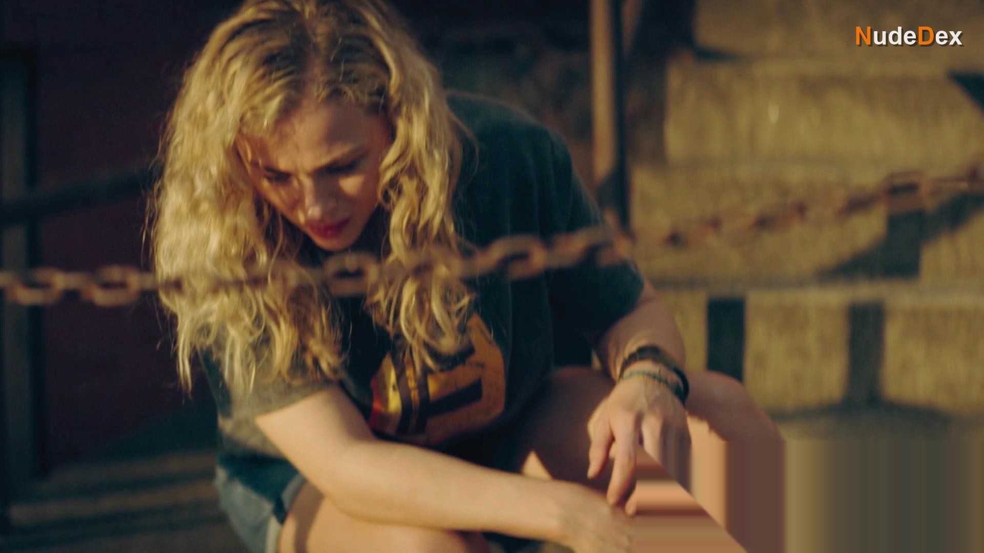 Chloe Grace Moretz in The Peripheral, photo 33