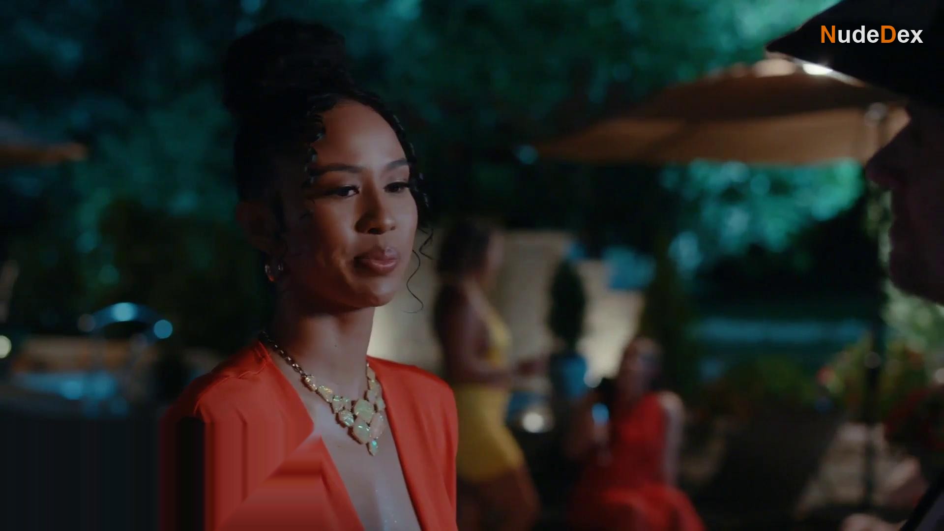 Christina Cooper in Sugar Baby, photo 3