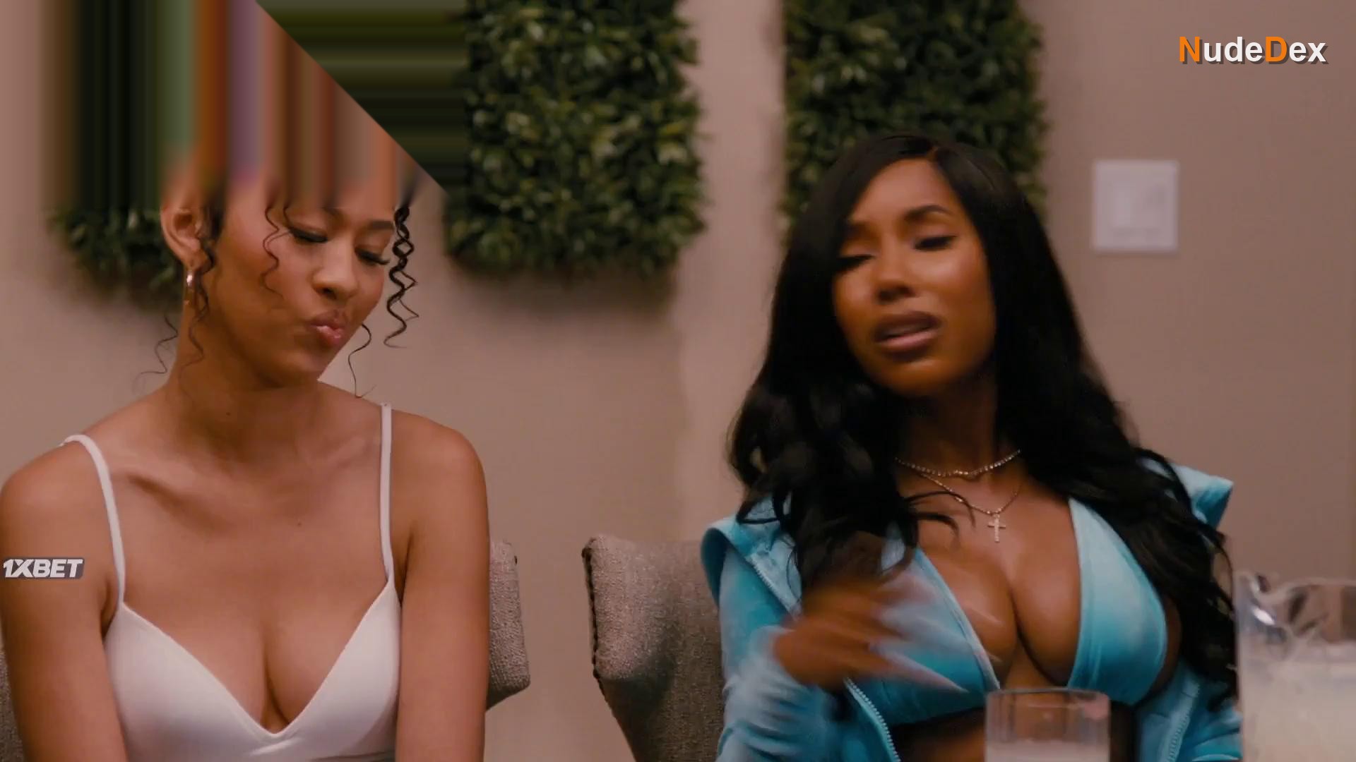Christina Cooper in Sugar Baby, photo 6